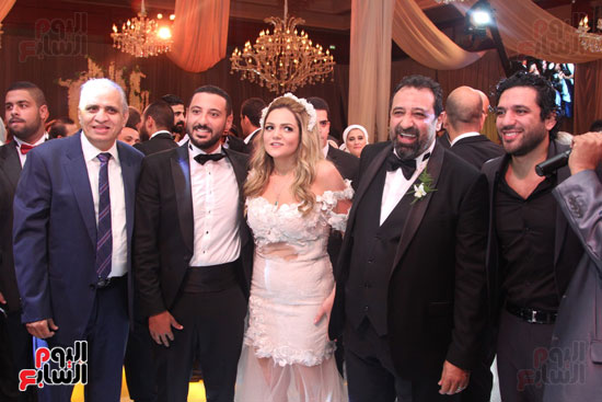 العروسان ومجدى عبد الغنى وحسن الرداد وأحمد السبكى 